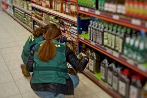 Desmantelan en Alicante a un grupo criminal especializado en estafas en la compra de productos comestibles