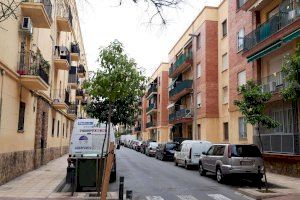 Imagen de archivo de una calle con viviendas en Castellón