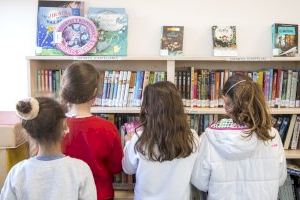 La Biblioteca municipal de Bétera se da a conocer entre los escolares