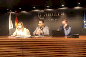 Alicante presenta el proyecto de rehabilitación de calle San Mateo a comerciantes y asociaciones