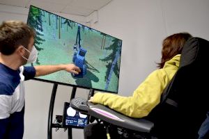 La Diputació forma el seu alumnat forestal amb un simulador de maquinària avançada en silvicultura