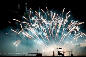 20 minutos de pólvora para el adiós a les Festes Majors Patronals de 2021 de Benidorm