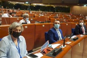 Benlloch plantea la creación en el seno del Consejo de Europa de un Observatorio sobre el impacto del discurso del odio y las ‘fake news’ sobre la democràcia local