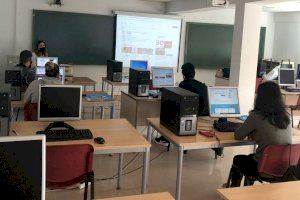 L'Ajuntament d'Almenara realitza cursos per a millorar en la cerca d'ocupació i habilitats socials