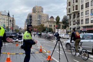 València inicia una campanya de control de patinets mitjançant radars i drones