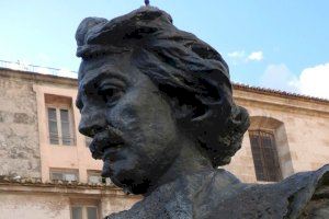 La escultura del pintor José Ribera, obra de Mariano Benlliure, recupera su esplendor