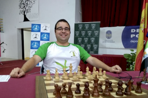 Pérez Candelario: “Colaborar en una iniciativa para fomentar y desarrollar el ajedrez, como el ’Benidorm Chess Open’, es siempre un honor”