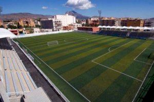 El Ayuntamiento licita las obras de sustitución del césped y mejoras en el Estadio Municipal ‘Nou Pla’ de la Vila Joiosa