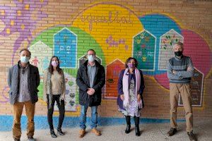 Ribesalbes conmemora el 25-N con un mural en el colegio sobre la igualdad y un taller artístico para mujeres