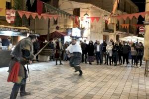 La Fira de Sant Andreu celebra 20 anys de tradició i compres nadalenques a Almassora