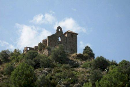 Onda vol adquirir i restaurar l'abandonada ermita de Santa Bàrbara