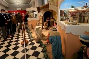La Diputación de Alicante inaugura su tradicional exposición de belenes bajo el lema ‘Sueños y recuerdos’
