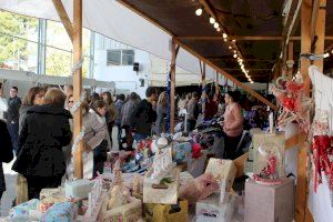 Les Coves de Vinromà celebra la Feria de Navidad este fin de semana con una amplia oferta comercial de gastronomía y artesanía