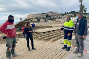L'Ajuntament de Peníscola inicia les obres per a la ubicació d'un Punt Accessible a la platja Sud