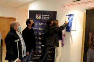 Montserrat Angulo y Rafa Arjones descubren la placa ante Jordi Jordá y Benjamín Lara