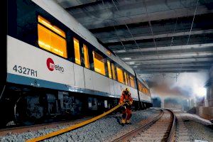 Metrovalencia realiza un simulacro de incendio de una unidad de tren en un túnel