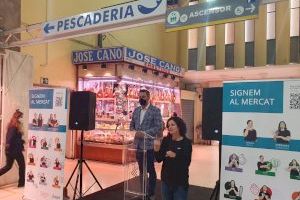 L’Ajuntament de València distribuirà als mercats municipals cartelleria amb els noms dels aliments en llengua de signes