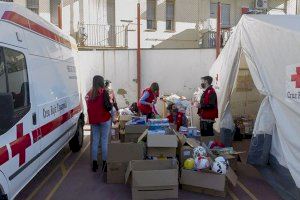 Más de 2.000 niños reciben juguetes nuevos y educativos en Valencia a través de Cruz Roja