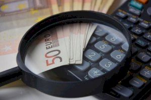 Consells fiscals d'OCU per estalviar en la propera declaració de la renda