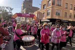 Almassora dona a la UJI 5.300 euros para investigar el cáncer de mama