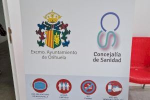 Orihuela reabre el punto de vacunación masiva, contra el Covid-19, en el Centro Social de El Escorratel