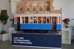 Instalan un belén en una maqueta de tranvía valenciano del año 1930