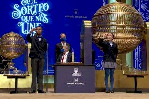 El segundo premio de la Lotería de Navidad cae íntegramente en Basauri, Vizcaya