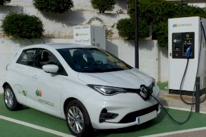 Iberdrola instala tres puntos de recarga para vehículos eléctricos en Cofrentes