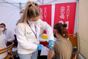 Sanidad refuerza ocho departamentos de salud con 20 equipos militares de vacunación
