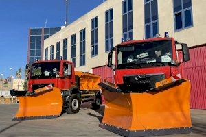 La Diputació de Castelló recepciona dos nous camions llevaneu que han suposat una inversió superior a 310.000 euros