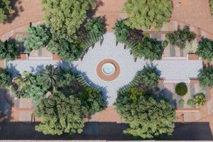 La nova imatge de la Glorieta: plataforma única, més vegetació i conservació dels elements històrics