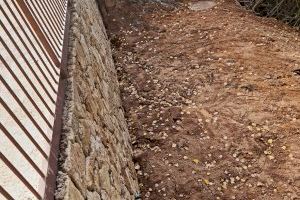 La Diputació repara una calle en Mas del Olmo de Ademuz por un hundimiento