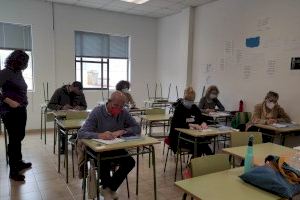 La Escuela para Adultos de Benicàssim cuenta con más de 615 alumnos para el curso 21/22