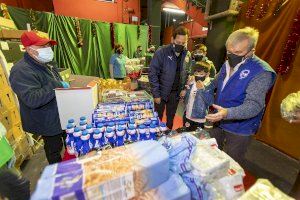 El Valencia CF y el Banco de Alimentos donarán juguetes a cerca de 350 niños sin recursos