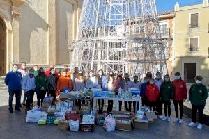 La campaña Bunyols Solidaris de las fallas de Riba-roja recauda más de 600€ y casi 4.000 productos infantiles