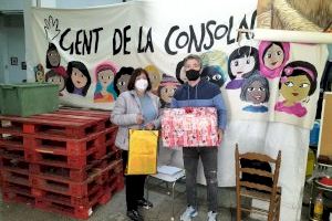 El Ciutat de Xàtiva entrega més de 50 bosses plenes de joguets a Gent de la Consolació