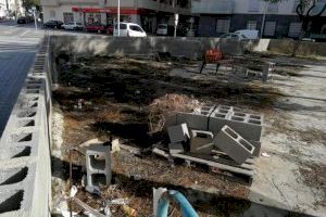 Exigeixen a l'alcaldessa d'Almassora un pla de neteja per al municipi