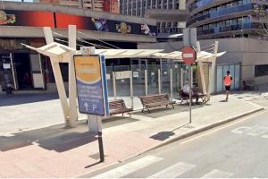 Benidorm acomete la mejora y acondicionamiento de la parada de transporte público de la calle Langreo