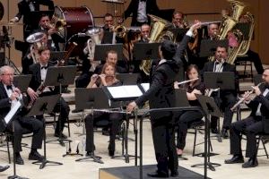 Castelló fusiona la Banda Municipal, Spanish Brass y el Planetario para presentar ‘Estel·lars’