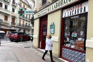 Las farmacias valencianas notificarán gratis desde este viernes los positivos en antígenos