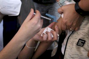 38.000 escolars ja s'han vacunat contra la Covid a la Comunitat Valenciana