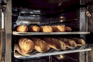 Consum renova les safates de forn en més de 300 supermercats amb un tractament innovador i sostenible