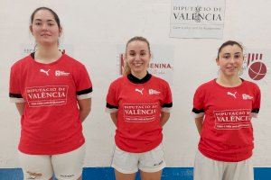 El equipo de Aida, al frente de la Copa President de la Diputació de València de raspall elite femenina
