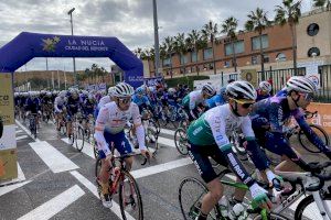 La Nucía acogió el inicio del Ciclismo Europeo con la “Clàssica Comunitat Valenciana”