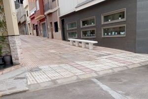 El Ayuntamiento de Almenara suprime las barreras arquitectónicas de la calle la Creu