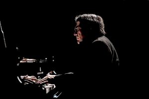 El pianista armenio Sergei Babayan debuta en el Palau de la Música y con la OV interpretando el tercero de Rajmáninov