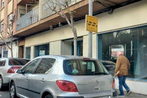 Sanitat mantiene el cartel de 'Se vende' en el local del futuro centro de salud de Castellón