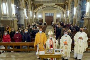 El Arzobispo reza una oración por la paz con la comunidad de ucranianos católicos de Valencia
