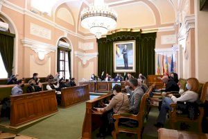 El pleno de Castelló aprueba por mayoría los nuevos estatutos del Patronato de Fiestas