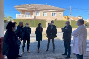 El Ayuntamiento de Elche mejora la accesibilidad, iluminación, climatización y la insonorización del consultorio de Valverde